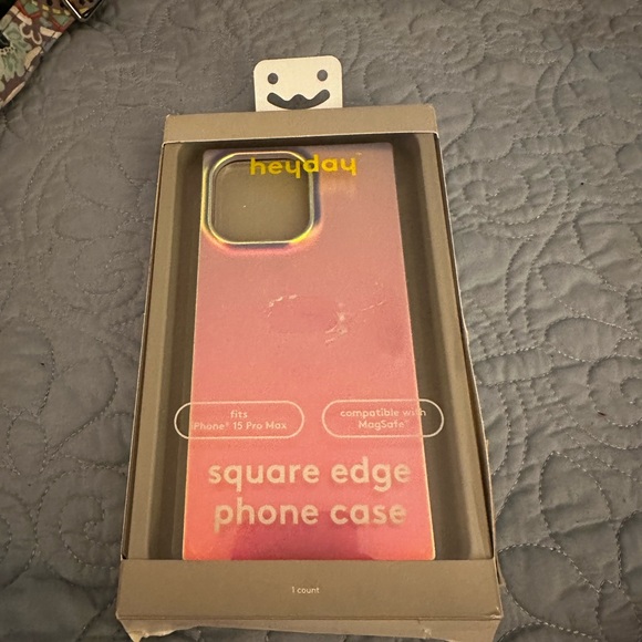 15 pro max Square Case with MagSafe - heyday halo pink - Picture 2 of 3